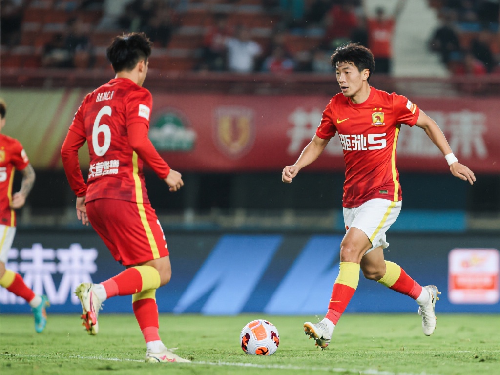 本场比赛对于浙江队和长春亚泰队都是至关重